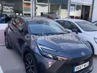 Usado Toyota C-HR Advance 184 CV (135 kW) 2023 Gris / plata SUV