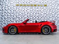 Usado Porsche 992 650 CV (478 kW) 2021 Rojo Descapotable