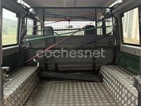 Usado Land Rover Defender 112 CV (82 kW) 1995 Verde Familiar