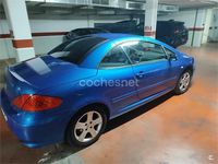 Usado Peugeot 307 CC 110 CV (80 kW) 2005 Azul Descapotable