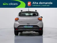 Usado Dacia Sandero Expression 91 CV (66 kW) 2024 Gris Utilitario
