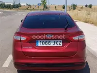 Usado Ford Mondeo Titanium 160 CV (117 kW) 2017 Granate Berlina