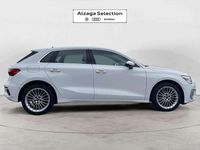 Usado Audi A3 Sportback Advanced 116 CV (85 kW) 2021 Blanco Utilitario