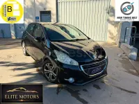 Usado Peugeot 208 Active 92 CV (67 kW) 2014 Negro Utilitario