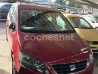 Usado Seat Alhambra Style 150 CV (110 kW) 2019 Granate Monovolumen