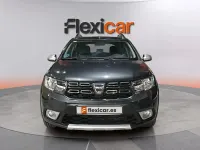 Usado Dacia Sandero Comfort 91 CV (66 kW) 2020 Negro Berlina