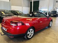 Usado Renault Mégane Cabriolet Dynamique 110 CV (80 kW) 2010 Granate Descapotable