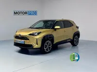 Usado Toyota Yaris Cross Style 116 CV (85 kW) 2023 Amarillo SUV