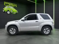 Usado Suzuki Grand Vitara 106 CV (77 kW) 2006 Gris / plata SUV