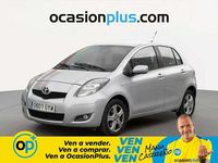 Usado Toyota Yaris 101 CV (74 kW) 2010 Gris Utilitario