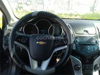 Usado Chevrolet Cruze LT 130 CV (95 kW) 2013 Gris / plata Berlina
