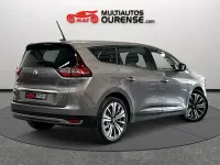Usado Renault Grand Scénic IV Zen 120 CV (88 kW) 2020 Gris / plata Monovolumen