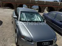 Usado Audi A4 140 CV (102 kW) 2005 Gris / plata Berlina