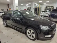 Usado Skoda Octavia GreenLine 110 CV (80 kW) 2016 Negro Familiar
