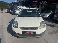Usado Ford Fiesta Ambiente 68 CV (50 kW) 2007 Blanco Utilitario
