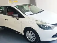 Usado Renault Clio III Collection 75 CV (55 kW) 2014 Blanco Berlina