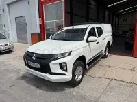 Usado Mitsubishi L200 150 CV (110 kW) 2021 Blanco Pickup/Camioneta