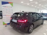 Usado BMW 118 150 CV (110 kW) 2021 Negro Utilitario