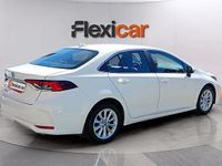 Usado Toyota Corolla Active 140 CV (102 kW) 2023 Blanco Berlina