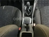 Usado Peugeot 2008 Style 110 CV (80 kW) 2015 Blanco SUV