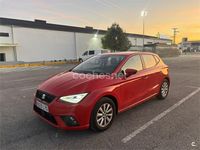 Usado Seat Ibiza Style Plus 110 CV (80 kW) 2022 Rojo Utilitario