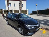 Begagnad Toyota Auris Active 116 HK (85 kW) 2017 Svart Sedan