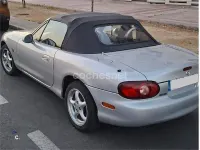 Usado Mazda MX5 Active 110 CV (80 kW) 2004 Gris / plata Descapotable