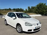 Usado VW Golf IV Sportline 140 CV (102 kW) 2005 Blanco Berlina