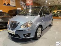 Usado Lancia Musa 95 CV (69 kW) 2012 Azul Monovolumen