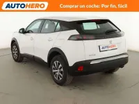 Usado Peugeot 2008 Active 110 CV (80 kW) 2021 Blanco SUV