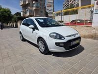 Usado Fiat Punto Evo Dynamic 69 CV (50 kW) 2011 Blanco Utilitario