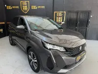Usado Peugeot 3008 Allure 130 CV (95 kW) 2021 Gris / plata SUV