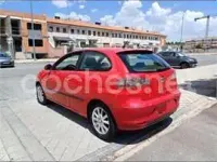 Usado Seat Ibiza Reference 85 CV (62 kW) 2007 Rojo Utilitario