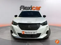 Usado Peugeot 2008 Allure 100 CV (73 kW) 2023 Blanco SUV