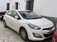 Usado Hyundai i30 Base 90 CV (66 kW) 2012 Blanco Berlina