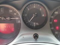 Usado Seat Leon Ecomotive 105 CV (77 kW) 2008 Rojo