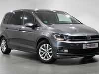 Usado VW Touran Advance 115 CV (84 kW) 2017 Gris Monovolumen
