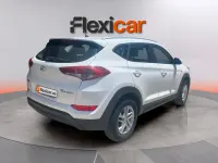 Usado Hyundai Tucson 132 CV (97 kW) 2019 Blanco SUV