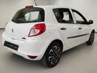 Usado Renault Clio IV Authentique 75 CV (55 kW) 2013 Blanco Berlina