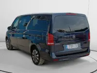 Usado Mercedes V220 163 CV (119 kW) 2022 Azul Monovolumen