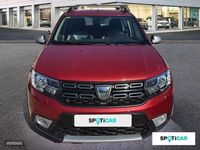 Usado Dacia Sandero Essentiel 65 CV (47 kW) 2018 Rojo Berlina