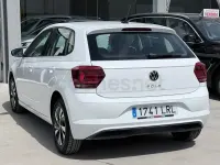 Usado VW Polo Life 95 CV (69 kW) 2022 Blanco Utilitario