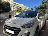 Usado Hyundai i30 110 CV (80 kW) 2016 Blanco Berlina
