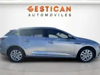 Usado Renault Mégane IV Intens 160 HP (117 kW) 2022 Cinzento Carrinha