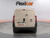 Usado Fiat Fiorino 95 CV (69 kW) 2021 Blanco Monovolumen