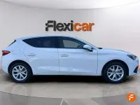 Usado Seat Leon Style 116 CV (85 kW) 2025 Blanco Familiar