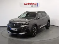 Usado Peugeot 2008 Allure 130 CV (95 kW) 2021 Gris / plata SUV