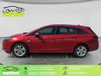 Usado Opel Astra GS Line 105 CV (77 kW) 2020 Rojo Familiar