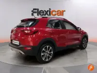 Usado Kia Stonic 100 CV (73 kW) 2018 Rojo SUV