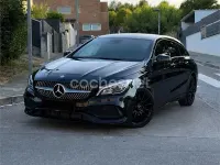Usado Mercedes CLA200 Shooting Brake AMG line 136 CV (100 kW) 2017 Negro Familiar